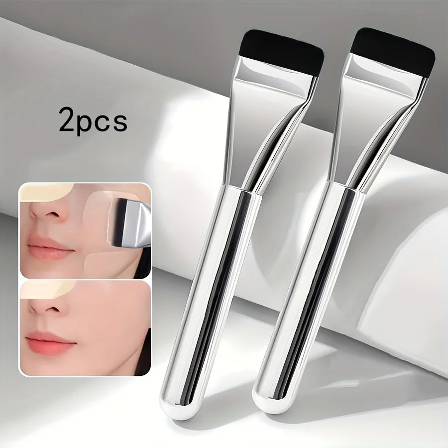Pinceau Fond de Teint Ovale — Ultra-Fin, Hypoallergénique & Contouring