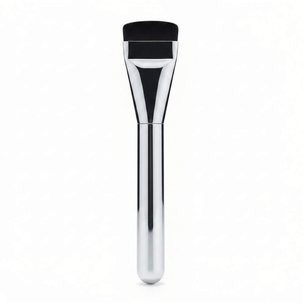 Pinceau Fond de Teint Ovale — Ultra-Fin, Hypoallergénique & Contouring